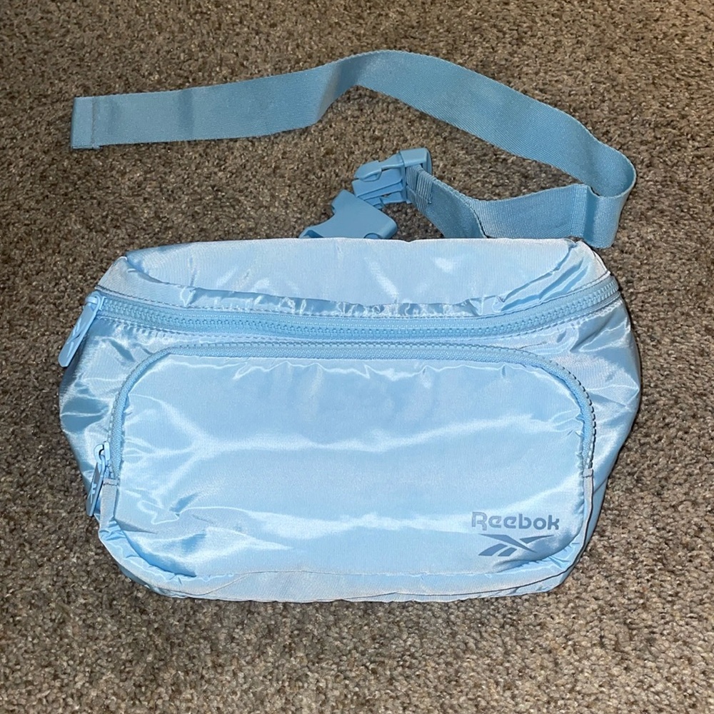 Reebok Fanny pack baby blue